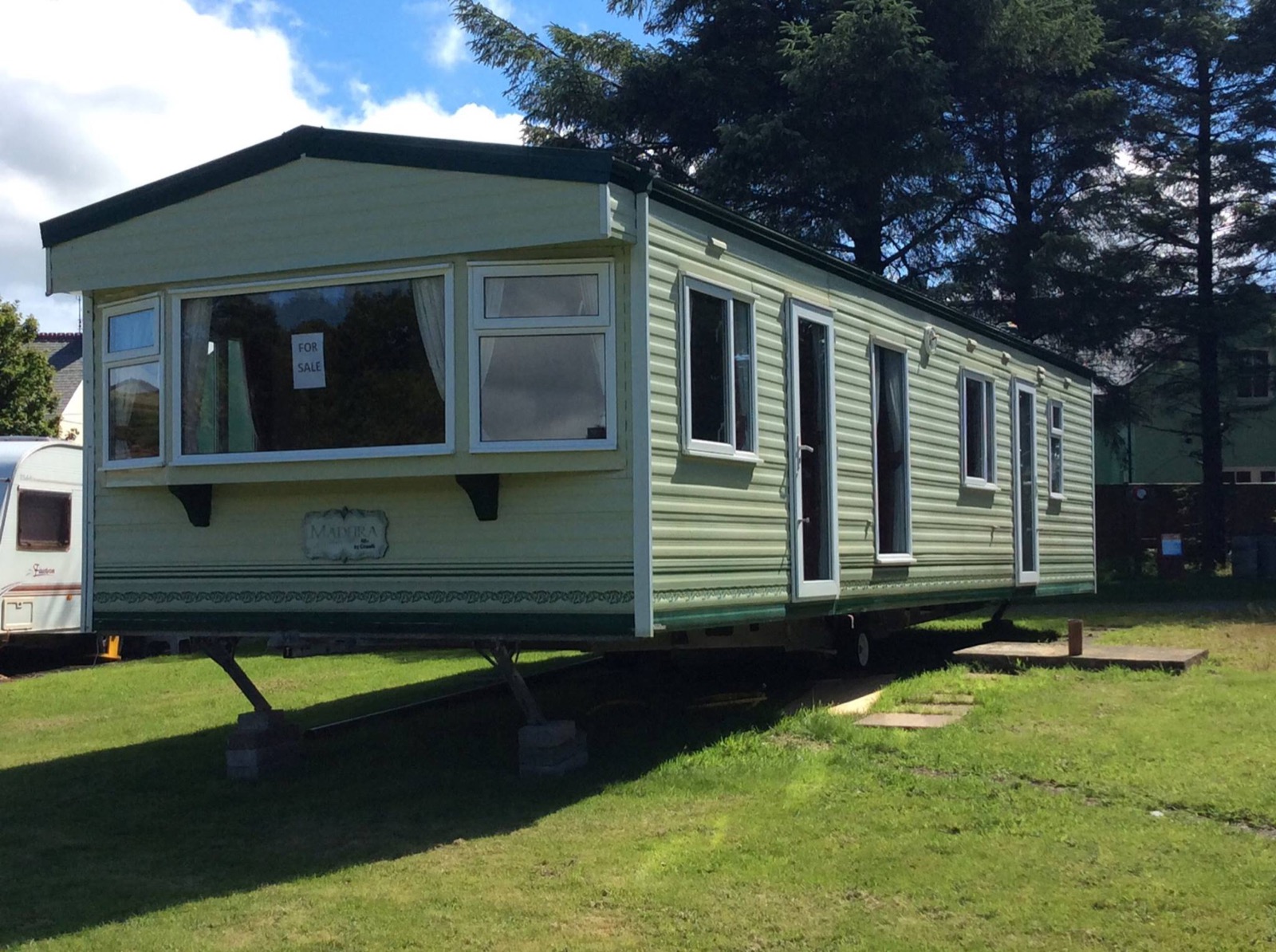 Rosebush Holiday Park
